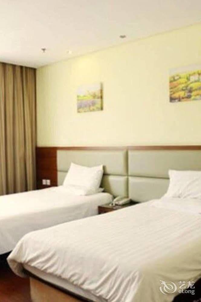 Hanting Express Shanghai Lujiazui Minsheng Road Екстериор снимка